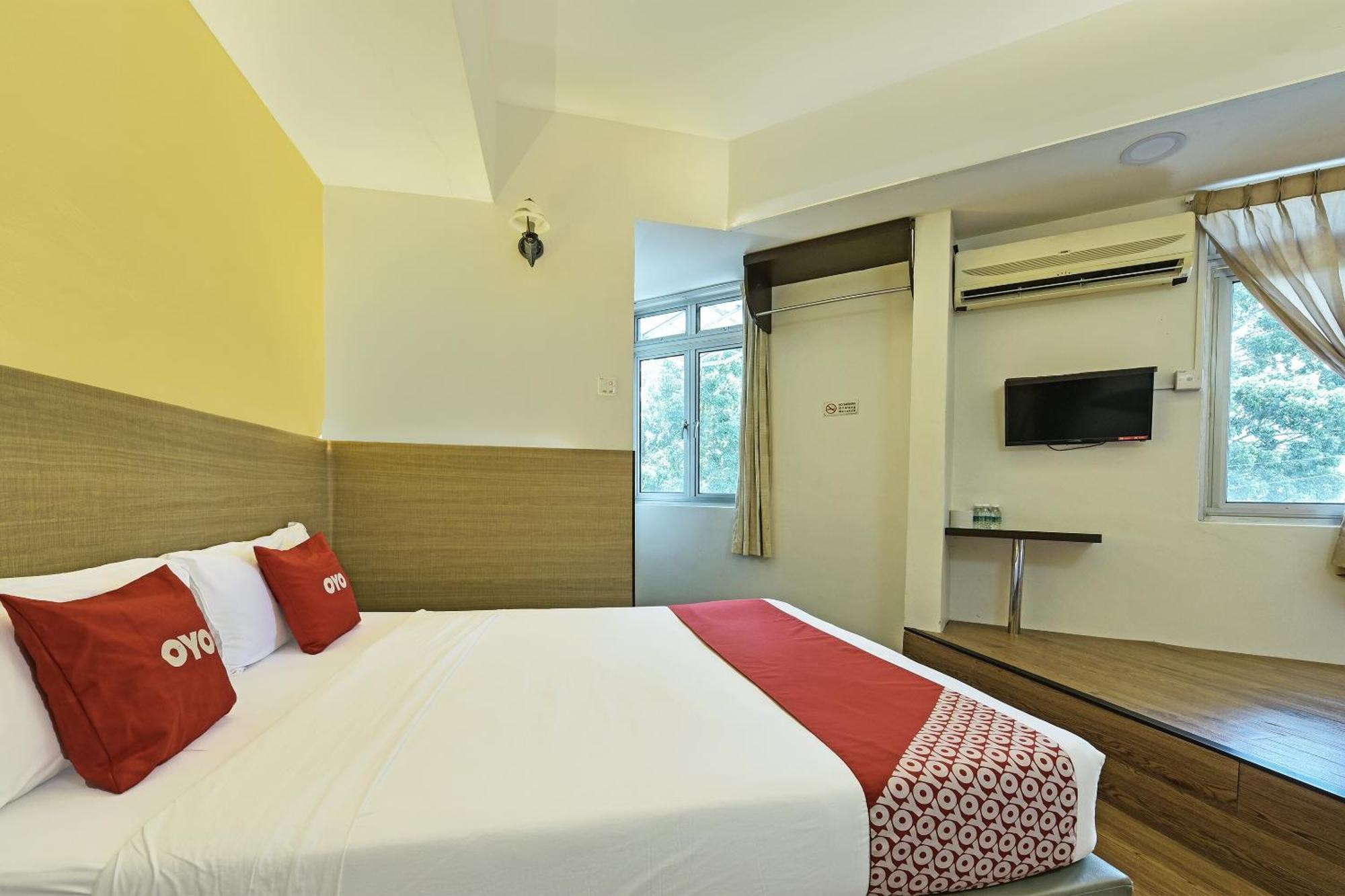 Super Oyo 44036 Hotel De Perdana Hill Batu Pahat Ngoại thất bức ảnh