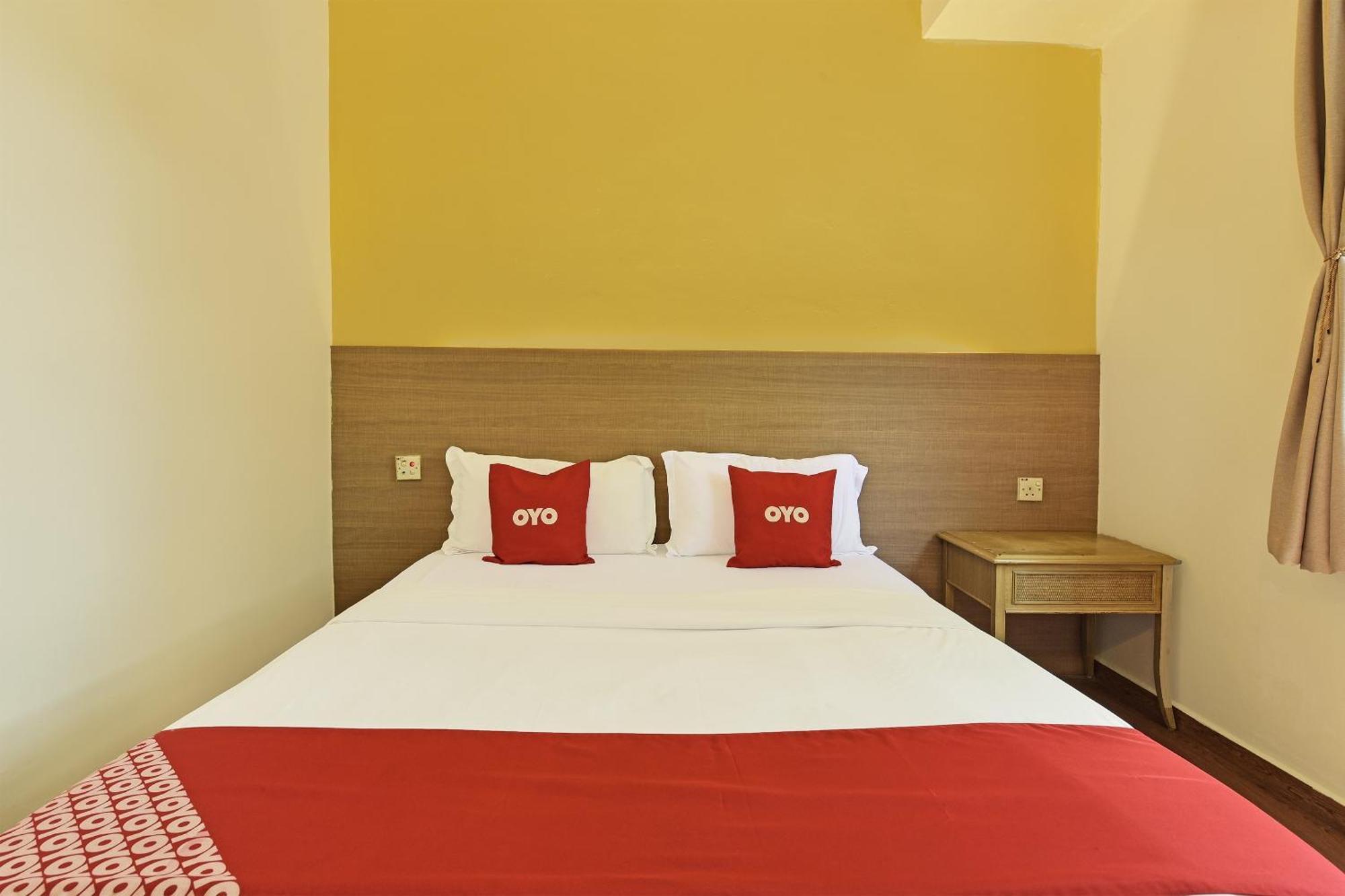 Super Oyo 44036 Hotel De Perdana Hill Batu Pahat Ngoại thất bức ảnh